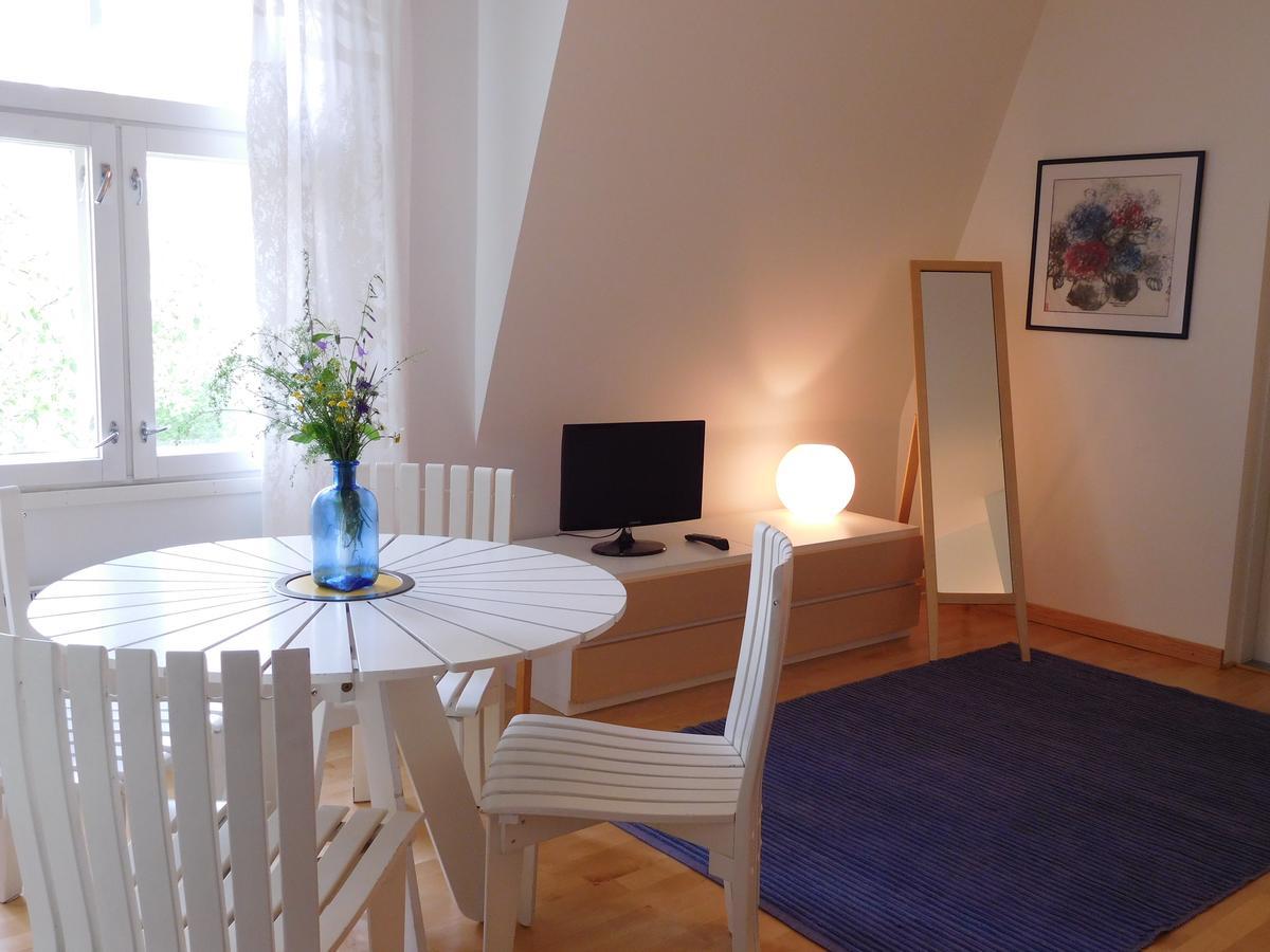 Boutique Hotel Tavis, Check In Olavinkatu 8 Savonlinna Ngoại thất bức ảnh